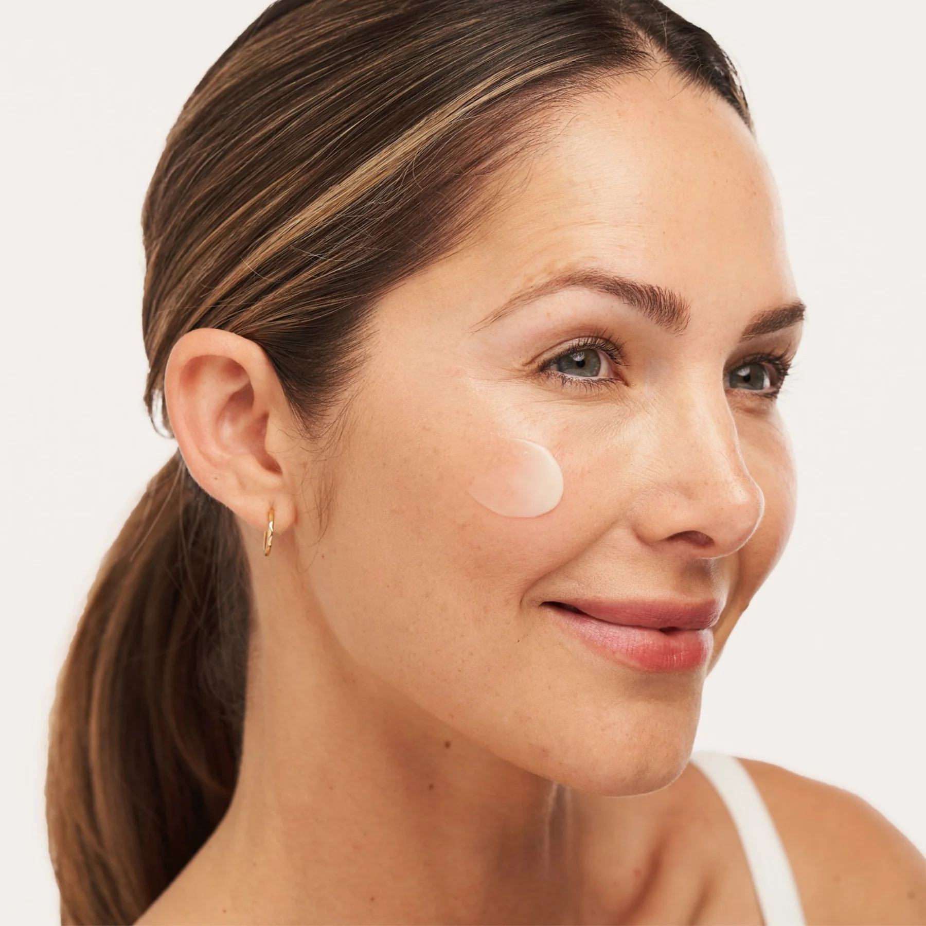 C-RADICAL Defense Antioxidant Serum - Image 6